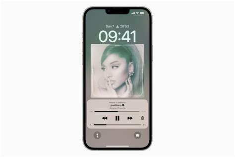 how to show music on lock screen iphone